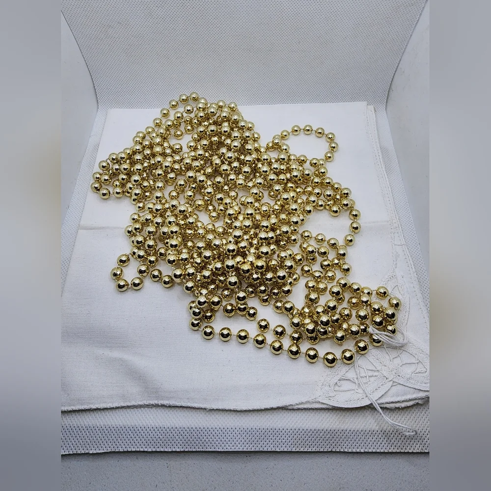 Beautiful Gold Beaded Garland - 17ft